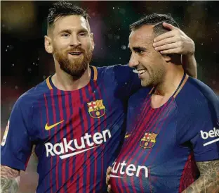 ?? Albert Gea/Reuters ?? Messi comemora com Alcácer o primeiro tento do Barça, marcado pelo colega, que também viria a fazer o gol da vitória, salvando o jogo histórico do argentino