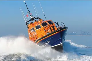  ?? ?? Pride of our town: The Walton lifeboat is an all-weather vessel