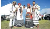  ??  ?? RAVISHING: Designer Viwe Ndwandwa, middle, with models showcasing her work