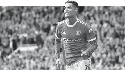  ??  ?? Cristiano Ronaldo está de ‘pé quente’ no regresso ao Manchester United.