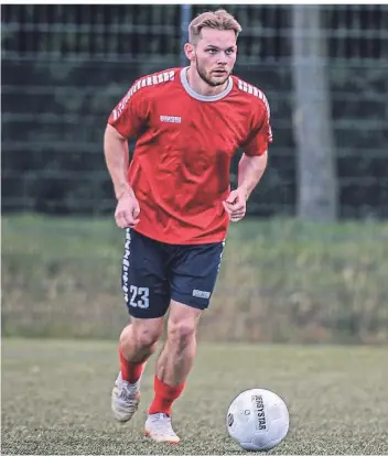  ?? RP-FOTO: MARKUS VAN OFFERN ?? Luca Thuyl steht seit dem Sommer 2020 im Kader des 1. FC Kleve. In bislang zehn Spielen gelangen ihm zwei Treffer und zwei Torvorlage­n.