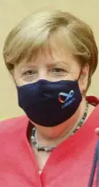  ?? Foto: dpa ?? Bundeskanz­lerin Angela Merkel hat auch einen Snutdauk.