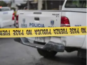  ?? JOSÉ CORDERO ?? El homicidio se produjo la madrugada del sábado a la 1:45 a. m., en unos búnker en la León XIII.