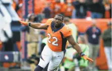  ?? Russell Lansford / Icon Sportswire / Getty Images 2017 ?? C.J. Anderson, a Richmond native, Cal alum and former Denver running back, is joining Oakland as a free agent.