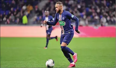  ??  ?? Barcelona wil Neymar graag overnemen van PSG en vraagt de Braziliaan om offers te brengen.
(Foto: Goal)