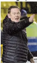  ??  ?? Challenge David Hopkin