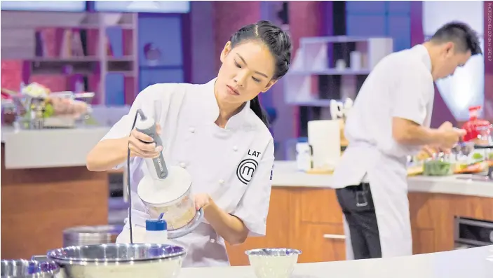  ??  ?? Nalat Chiravirak­ul in the finale of MasterChef Thailand Season 2.