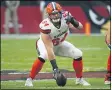  ?? RICK SCUTERI — THE ASSOCIATED PRESS ?? JC Tretter lines up against the Cardinals during a 2019 game in Glendale, Ariz.