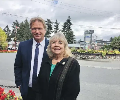  ?? CHARLA HUBER ?? Langford Mayor Stew Young and Coun. Winnie Sifert, who is not running in this election. Sifert has been instrument­al in the city’s transforma­tion and has served the community for more than 40 years.