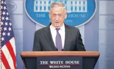  ??  ?? El secretario de Defensa de EU, James Mattis, dijo ayer en Washington, tras los cambios en la política de acoso, que “no creo que se deba denigrar a nadie”.