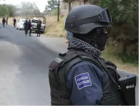  ?? ESPECIAL ?? Acuden elementos de la policía a los hechos.