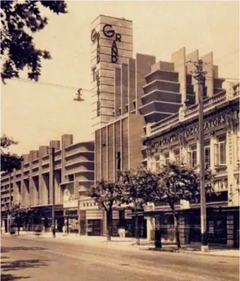  ?? ?? A 1932 photo of Grand Theater