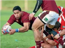  ?? DEREK FLYNN/FAIRFAX NZ 633025928 ?? Southland B wing Leigh Bristowe in action against the Tasman Red Devils.