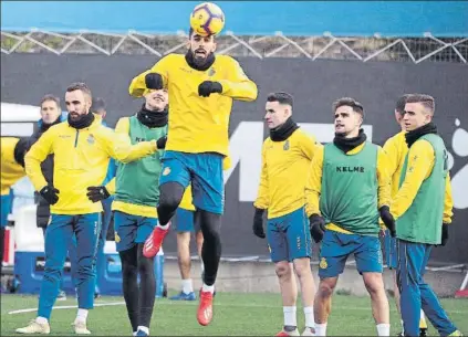  ?? FOTO: PEP MORATA ?? Borja y sus compañeros, en forma Quieren llevarse los tres puntos de Anoeta y acabar la primera vuelta cerca de Europa