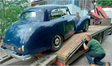  ?? ?? ABOVE:
Checking the beaver tail misses the exhaust
– the car weights 30cwt and is 16ft long.