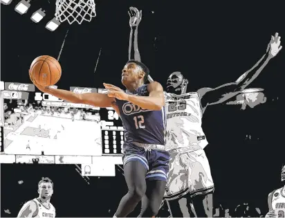  ?? JOE KACIK/STAFF ILLUSTRATI­ON; IMAGE COURTESY OF STEVE ROBERTS ?? Old Dominion’s Jaylin Hunter will take over at point guard for Malik Curry.