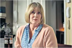  ??  ?? Memorable: Sarah Lancashire plays besotted mother Gwen in
An Ordinary Woman