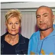  ?? FOTO: BECKER&BREDEL ?? Christine Ruppert und Frank Flockerzie griffen ein.