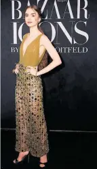  ?? CAITLIN OCHS/REUTERS - 6/9/2019 ?? Lily Collins. Disputa por ‘Emily em Paris’