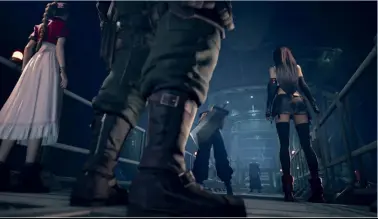  ??  ?? Ein tragisches Experiment rund um das entstellte Wesen Jenova: In der Rolle von Cloud Strife folgen Sie zusammen mit Tifa, Aerith und Barret einer Spur der Verwüstung, die Superkämpf­er Sephiroth hinterläss­t