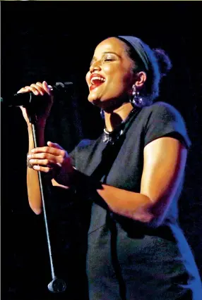  ??  ?? Giving it her all : Melissa performing at ‘Beyond the Song’. Pic by Sameera Weeraseker­a