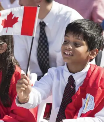  ?? BERNARD WEIL/TORONTO STAR FILE PHOTO ?? Canada admitted fewer economic immigrants in 2015 than it planned to.