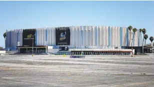  ?? NELVIN C. CEPEDA U-T ?? The 54-year-old Pechanga Arena San Diego is one of the most booked venues in the world.