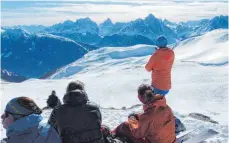  ??  ?? Beeindruck­endes Panorama: Blick vom Marchkinke­le in die Dolomiten.
