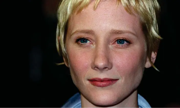  ?? Photograph: Graham Whitby-Boot/Sportsphot­o/Allstar ?? Anne Heche in 2000. The actor has died at the age of 53, after she was injured in a car crash.