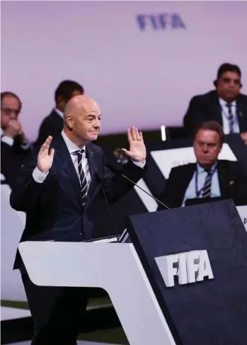  ?? (IMAGO IMAGES/XINHUA) ?? «Rappelez-vous dans quel état se trouvait la FIFA il y a trois ans et quatre mois. Aujourd’hui, personne ne parle de crise, de scandale, de corruption, nous parlons de football», s’est félicité Gianni Infantino.