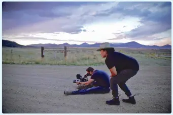  ?? ?? NYU Tisch graduate film student and indigenous filmmaker Razelle Benally on set of Showtime’s docuseries “Murder at Bighorn” with DP Jeff Hutchins.