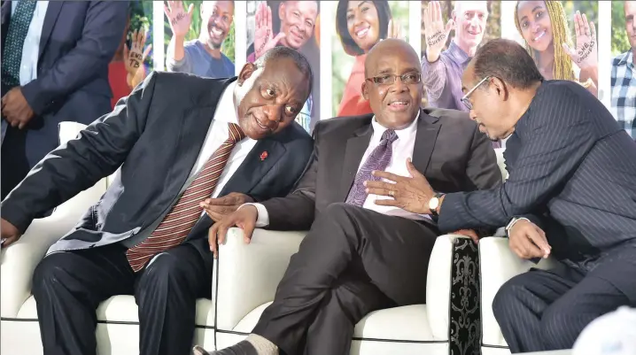 ?? PICTURE: KOPANO TLAPE / GCIS ?? MASTER PLAN: Deputy President Cyril Ramaphosa supported by Minister of Health Dr Aaron Motsoaledi, UNAids executive director Michel Sidibé, and members of the executive council launched the National Strategic Plan on HIV, TB and STIs in Mangaung, Free...