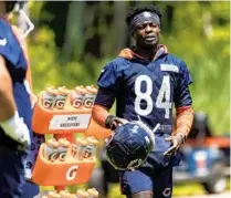  ?? BRIAN CASSELLA/CHICAGO TRIBUNE ?? Receiver Marquise Goodwin warms up during a Bears minicamp June 15 at Halas Hall in Lake Forest.