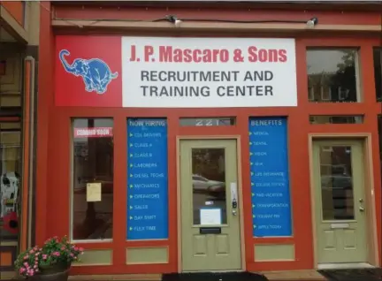  ?? DONNA ROVINS — DIGITAL FIRST MEDIA ?? J.P. Mascaro &amp; Sons has opened a recruitmen­t and training center on E. High Street in Pottstown, to meet the growth needs of the solid waste and recycling company. The office — which opens Sept. 17 — will allow prospectiv­e employees to apply for jobs, interview, take training classes once they’re hired, and get transporta­tion to their worksite.