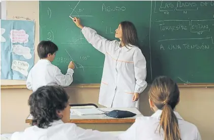  ?? G. CASTAING ?? Saber o no saber. El paradigma de enseñanza está en pleno cambio en las aulas de Provincia.