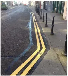  ??  ?? The newly painted lines on Laurence’s Street