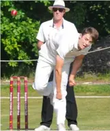  ?? ?? Ben Salter bowling for Eversley