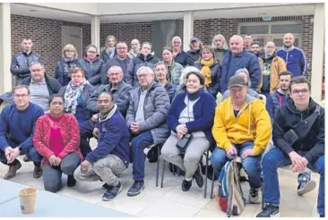  ?? Fabienne Bouton ?? Une belle photo de famille, avec tous les jardiniers amateurs.