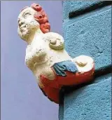  ??  ?? Frage : An welchem Haus und in welcher Straße befindet sich diese Figur? Foto: Marco Schmidt