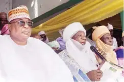  ??  ?? Emir of Ilorin, Alhaji Ibrahim Sulu Gambari (middle) and Kwara state deputy governor. Mr Kayode Alabi (left)