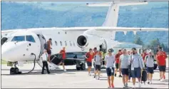  ??  ?? LLEGADA. El Atlético aterrizó en la localidad de Bolzano.