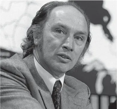  ?? PETER BREGG / THE CANADIAN PRESS FILES ?? Pierre Trudeau in 1972 found himself heading a minority government that needed to appeal for support from the NDP, a situation similar to his son’s today.