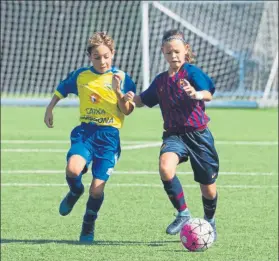  ?? FOTO: FC BARCELONA ?? El Alevín-Benjamín femenino del Barça jugó contra el Guissona masculino