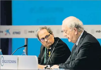  ?? CARLES CASTRO / GARRAF NEWS MEDIA ?? El presidente de la Generalita­t, Joaquim Torra, y el del Cercle, Juan José Brugera, en la sesión del 2018