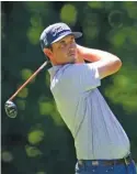  ?? CHARLIE NEIBERGALL/AP ?? J.T. Poston, hitting off the sixth tee Thursday, had his second straight opening-round 62.