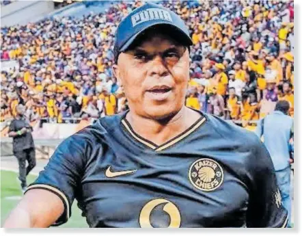  ?? Isithombe: SIGCINIWE ?? UDOCTOR Khumalo enye yezinkakha zekaizer Chiefs, uthi akafuni ukuziqhath­a nabathile ngokungena agamanxe kokwenza kuleli qembu lakhe lakudala