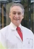  ??  ?? El doctor Francisco Pérez Atamoros, experto latinoamer­icano en Dermatolog­ía Cosmética.