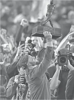  ?? GETTY IMAGES ?? Boston’s Steve Pearce is awarded the MVP after Game 5 of the World Series on Sunday.