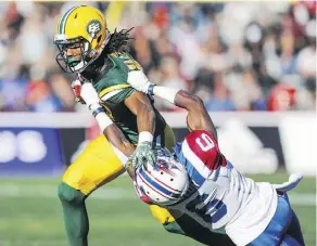  ?? JOHN MAHONEY ?? Eskimos receiver Derel Walker would love to see his old college buddy Johnny Manziel get some action soon with the Alouettes.