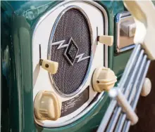  ??  ?? Below right: Cabriolet also has a Telefunken radio, this time an IA 50 model